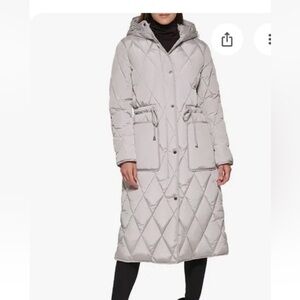 NWT Kenneth Cole Women's Long Quilted Puffer Hooded Coat - Light Gray